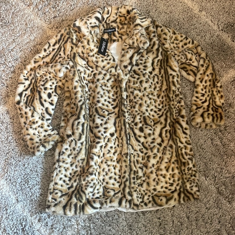 NWT faux  leopard mid length trench